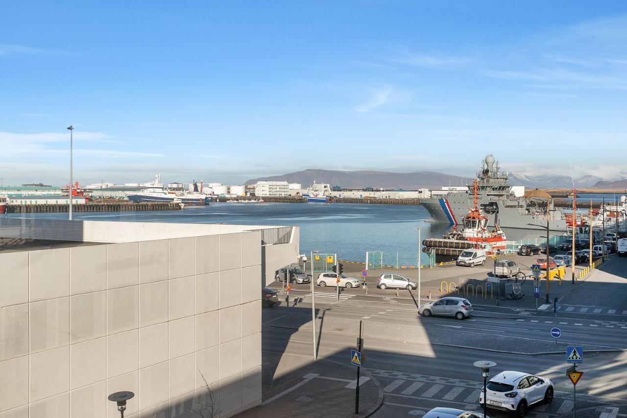 Modern Downtown Apartment - Harbour View Reykjavík Eksteriør bilde